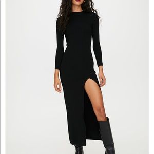 Black long sleeve dress slit
